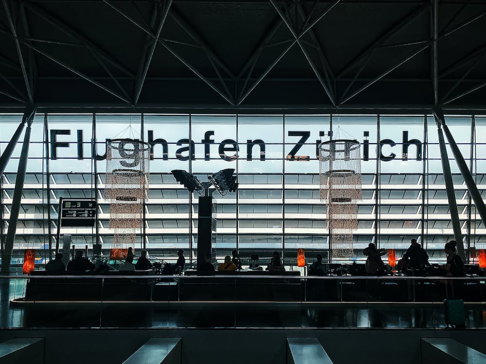 Flughafensfer Zürich mit TAXI LINES